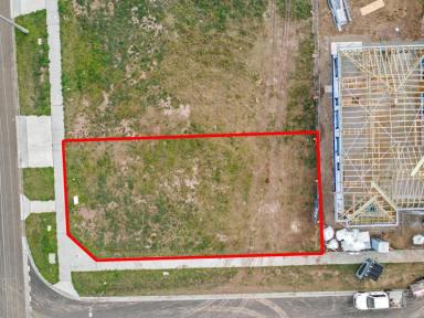 Residential Block For Sale - VIC - East Bairnsdale - 3875 - TITLED CORNER BLOCK IN SOUGHT-AFTER ROSE COURT  (Image 2)