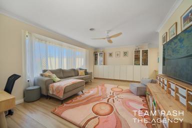 House For Sale - WA - Beechboro - 6063 - Spacious Family Entertainer on 765sqm with Pool, Parking & Prime Location!  (Image 2)