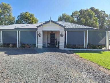 House For Sale - VIC - Toora - 3962 - Lifestyle Property Just Minutes from Main Street  (Image 2)