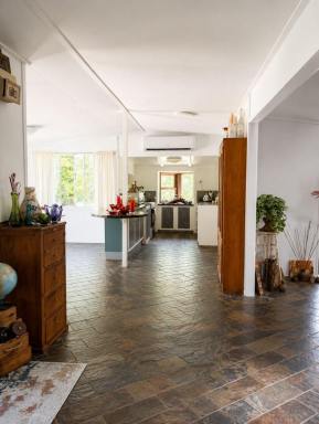 House For Sale - QLD - Rubyvale - 4702 - Private Family Retreat on Expansive 3053m² Block with Beautiful Bush Outlook (Image 2)