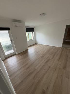 Apartment For Lease - VIC - Caulfield South - 3162 - First floor apartment in quiet block.  (Image 2)
