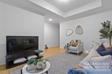 House For Sale - WA - Westminster - 6061 - STEPS FROM THE PARKS AND GARDENS!  (Image 2)