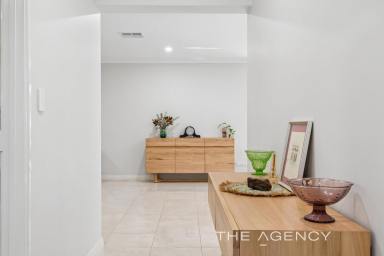House For Sale - WA - Hamilton Hill - 6163 - Your Private Coastal Retreat – Lock Up & Leave Convenience (Image 2)