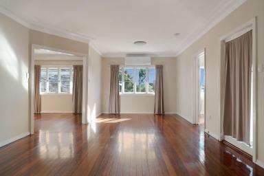 House For Lease - QLD - Cambooya - 4358 - 3 BEDROOM CHARACTER HOME IN CAMBOOYA (Image 2)