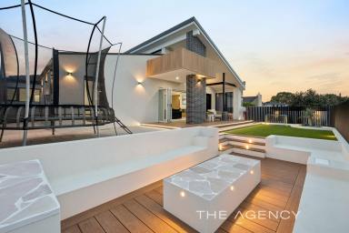 House For Sale - WA - Padbury - 6025 - UNDER CONTRACT BY REBECCA - THE AGENCY (Image 2)