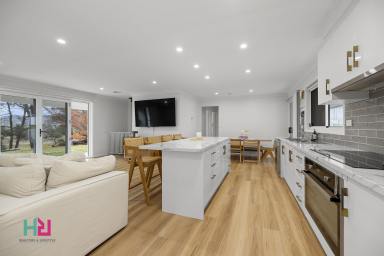 House For Sale - NSW - Lidsdale - 2790 - Fully Renovated 4 Bedroom + Study | Elevated Views | Nothing To Spend  (Image 2)