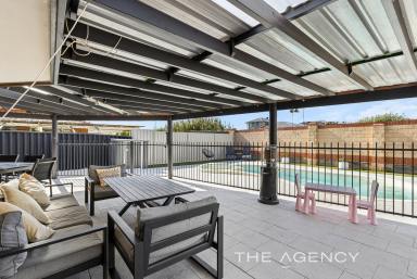 House For Sale - WA - Currambine - 6028 - THE FAMILY ENTERTAINER - MOVE IN READY!!  (Image 2)