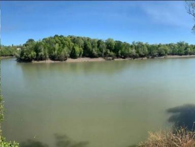 Residential Block For Sale - NT - Southport - 0822 - Riverfront - Spectacular Views  (Image 2)