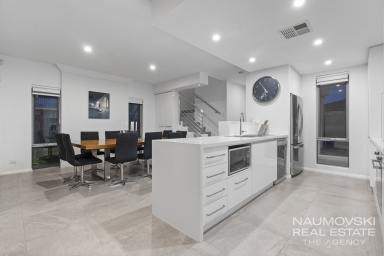 House For Sale - WA - Nollamara - 6061 - STYLISH AND SPACIOUS LIVING!  (Image 2)