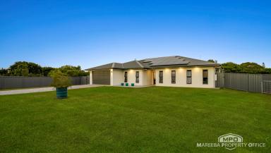 House For Sale - QLD - Mareeba - 4880 - Executive Family Living on 4,089m² with Shed, Solar & Entertaining (Image 2)