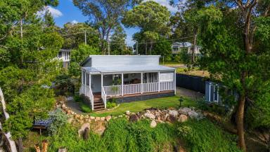House For Sale - QLD - Macleay Island - 4184 - Simple Near New  Waterfront Living -  Beautiful views to Stradbroke Island  (Image 2)