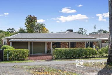 House For Sale - VIC - Kangaroo Flat - 3555 - Rare Double Brick Family Living with Comfort and Character on a Generous Allotment  (Image 2)