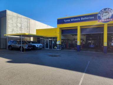 Business For Sale - WA - Balcatta - 6021 - Bob Jane Tmarts (Balcatta ) franchise for sale (Image 2)