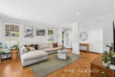 House For Sale - WA - Padbury - 6025 - Love at First Glance! (Image 2)