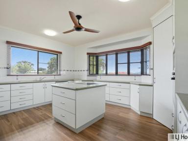 House For Sale - QLD - Tully - 4854 - Elevated Family Living with Stunning Mountain Views  (Image 2)