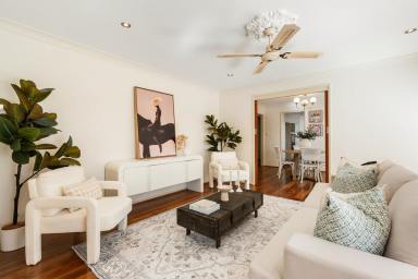 House For Sale - QLD - Middle Ridge - 4350 - Comfortable Family Living with Multiple Living Spaces & Shed (Image 2)