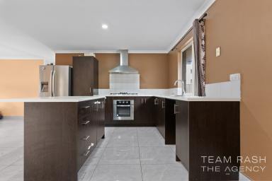 House For Sale - WA - Brabham - 6055 - WELCOME HOME TO EASY-CARE LIVING IN THE HEART OF BRABHAM  (Image 2)