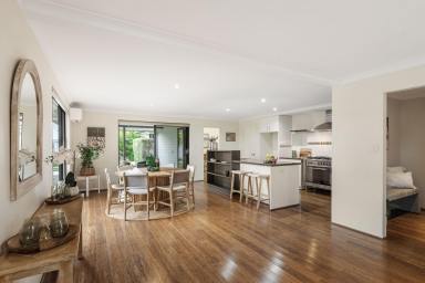 House For Sale - WA - Margaret River - 6285 - Easy Living in Modern Family home (Image 2)