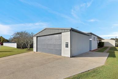 House For Sale - QLD - Andergrove - 4740 - Huge Family Home With Pool & Shed In Andergrove! (Image 2)