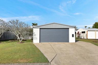 House For Sale - QLD - Andergrove - 4740 - Huge Family Home With Pool & Shed In Andergrove! (Image 2)