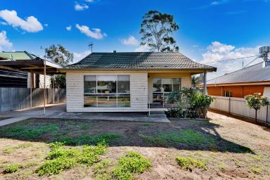 House For Sale - VIC - Ouyen - 3490 - Convenient location & secure lease!  (Image 2)