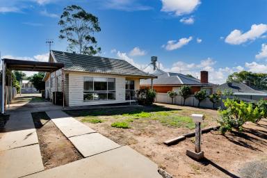 House For Sale - VIC - Ouyen - 3490 - Convenient location & secure lease!  (Image 2)
