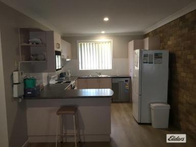 House For Lease - NSW - Taree - 2430 - WALKING DISTANCE TO HOSPITAL AND CBD  (Image 2)