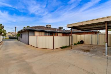 Unit For Sale - VIC - Mildura - 3500 - Such a Lovely dwelling.  (Image 2)