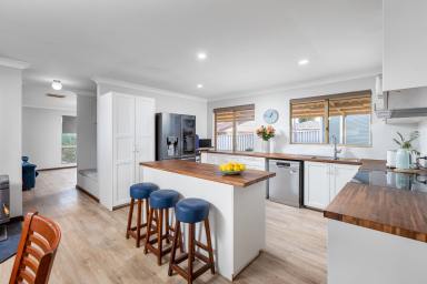 House For Sale - WA - Eaton - 6232 - Comfort, Space and Versatility: The Complete Family Package  (Image 2)