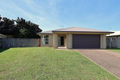 House Leased - QLD - Edmonton - 4869 - Under Application 10/06/26 - Spacious Family Living on a Very Large Block - Ducted AC system - No Rear Neighbours  (Image 2)
