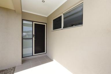 House Leased - QLD - Edmonton - 4869 - Under Application 10/06/26 - Spacious Family Living on a Very Large Block - Ducted AC system - No Rear Neighbours  (Image 2)