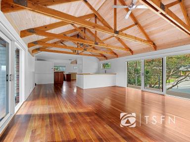 House For Sale - VIC - Spring Gully - 3550 - One-of-a-kind Home Among the Gum Trees  (Image 2)