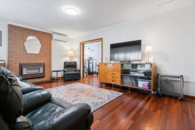 House For Sale - WA - Spearwood - 6163 - A Mid-Century Classic Reimagined for Modern Living (Image 2)