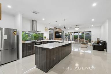 House For Sale - WA - Piara Waters - 6112 - Supersized & Stunning  (Image 2)