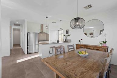 House For Sale - WA - Alkimos - 6038 - Move In or Lease Back – The Choice Is Yours  (Image 2)