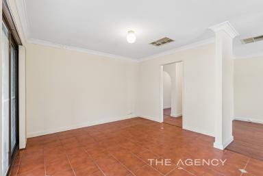 House For Sale - WA - Martin - 6110 - Rare Lifestyle Block — Room to Live, Work and Grow  (Image 2)