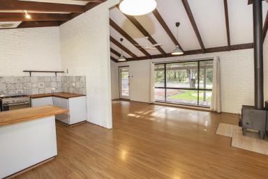 House For Lease - WA - Margaret River - 6285 - Charming Cottage  (Image 2)