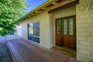 House For Sale - WA - Midland - 6056 - Charming Midland Home in Prime Location  (Image 2)