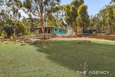 Acreage/Semi-rural For Sale - WA - West Toodyay - 6566 - "Simply Country"  (Image 2)