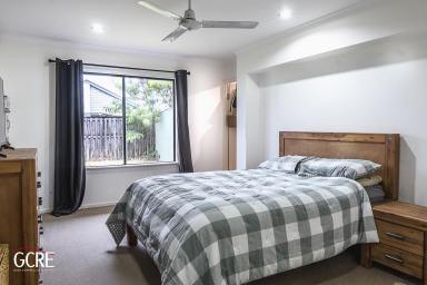 House For Lease - QLD - Blacks Beach - 4740 - BEAUTIFUL 4 BEDROOM FAMILY HOME IN BLACKS BEACH (Image 2)