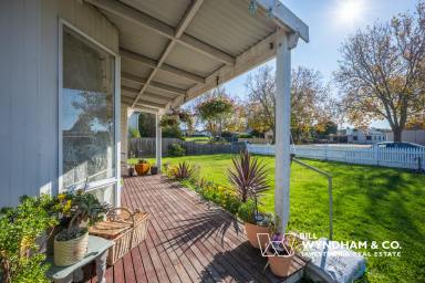 House For Sale - VIC - Bairnsdale - 3875 - Easy Living in a Quiet West Bairnsdale Location  (Image 2)