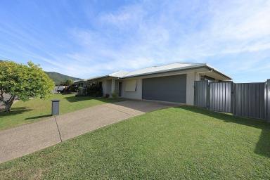 House Leased - QLD - Gordonvale - 4865 - Under Application 11.06.26 - Resort-Style Living with Pool, Solar & Entertainer’s Dream Outdoor Space (Image 2)