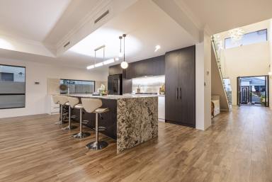 House For Sale - WA - Dudley Park - 6210 - Imagine This... Sunsets, Water Views & a Gin & Tonic.  (Image 2)