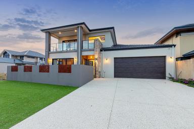 House For Sale - WA - Dudley Park - 6210 - WATERFRONT LUXURY. A NEW PRICE POSITION.  (Image 2)
