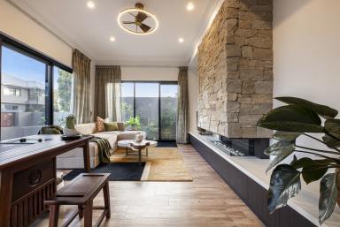 House For Sale - WA - Dudley Park - 6210 - Grand Canal Front Entertainer with Multiple Living Zones & Jetty Provision  (Image 2)