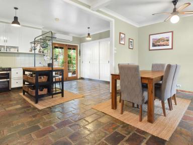 House For Sale - NSW - Young - 2594 - Family Home on 7acs* With Great Shedding Only an 8 Minute* Drive to the CBD  (Image 2)