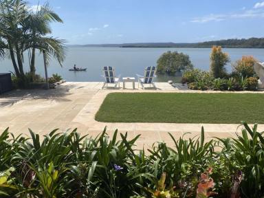 House For Sale - QLD - Russell Island - 4184 - "This is....The One!"  (Image 2)