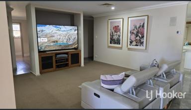 House For Sale - NSW - Inverell - 2360 - Five Bedrooms, Endless Features & Built for Entertaining  (Image 2)