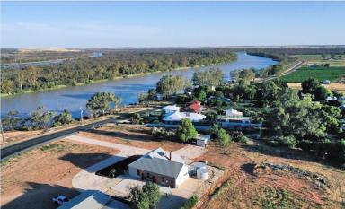 House For Sale - SA - Berri - 5343 - The Smart Buy in Berri - Views, Space & Future Upside  (Image 2)
