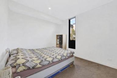 Apartment For Lease - NSW - Wolli Creek - 2205 - Modern 2-Bedroom Apartment in the Heart of Wolli Creek (Image 2)